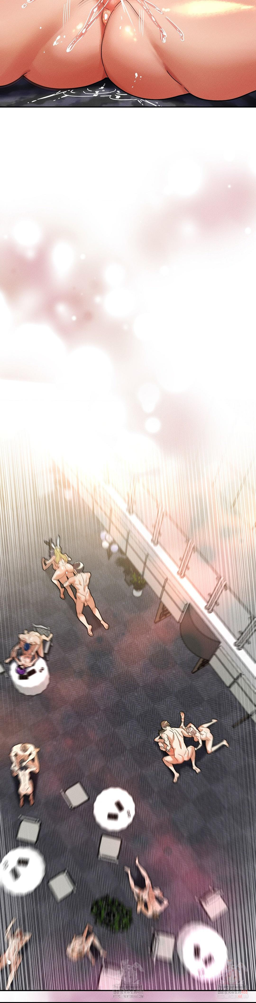69 University Raw - Page 32